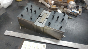 Shear test.  Double shear fixture  according to ASTM D-7617 standard [25